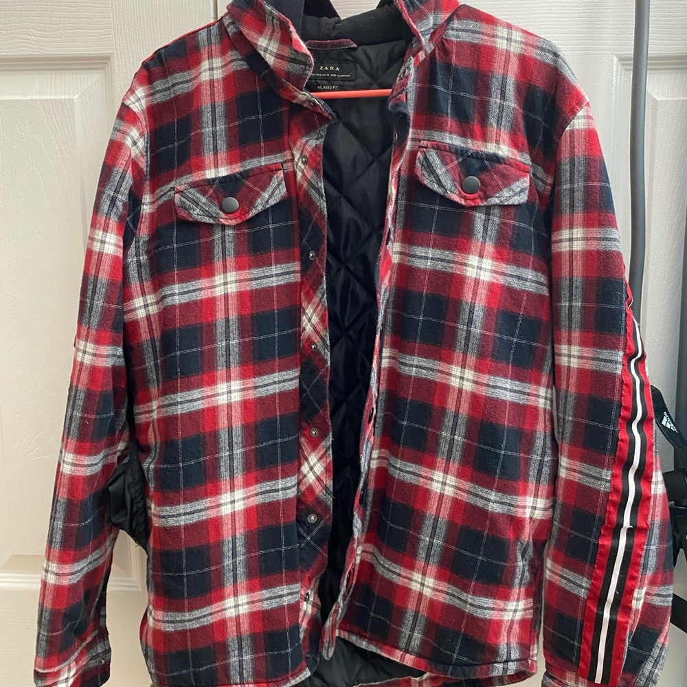 Zara puffy Flannel jacket with a hood